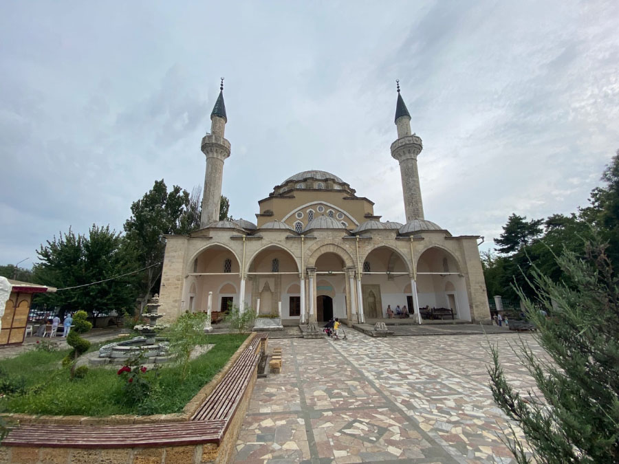 Что посетить в Евпатории: мечеть Джума-Джами